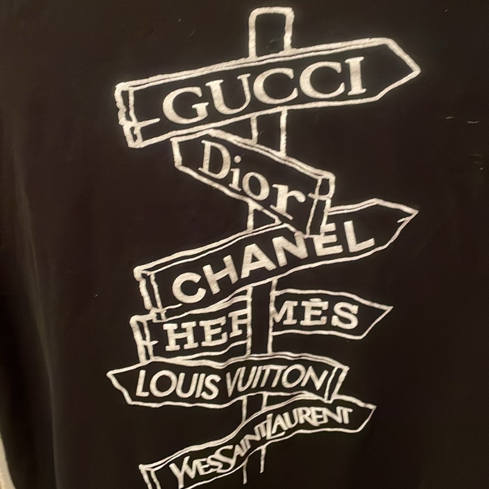 The Designer tee - Picture 2 of 3